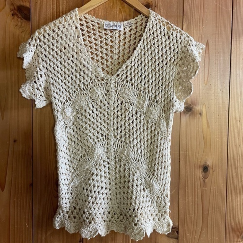 Vintage 70s Crochet Gold thread top